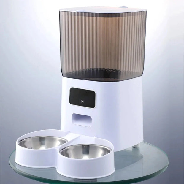 Smart Automatic Pet Feeder with Camera & Voice Control
